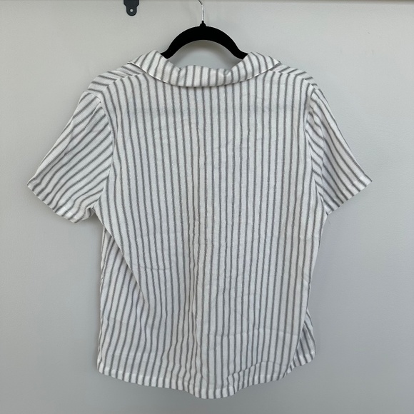 la Vie en Rose Striped Button-Down Top (M) - Picture 2 of 3